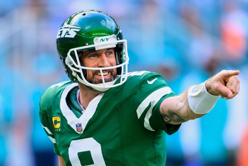 NFL: Eron Rodžers potpisao za Pitsburtg