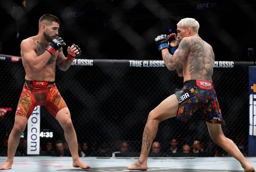 MMA-UFC-Ilia Topuria