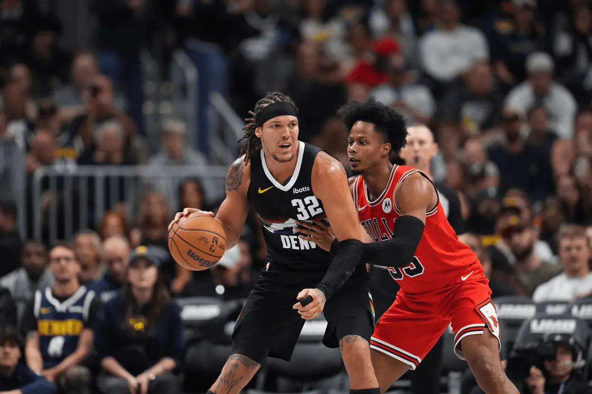 Aron Gordon u dresu Denvera