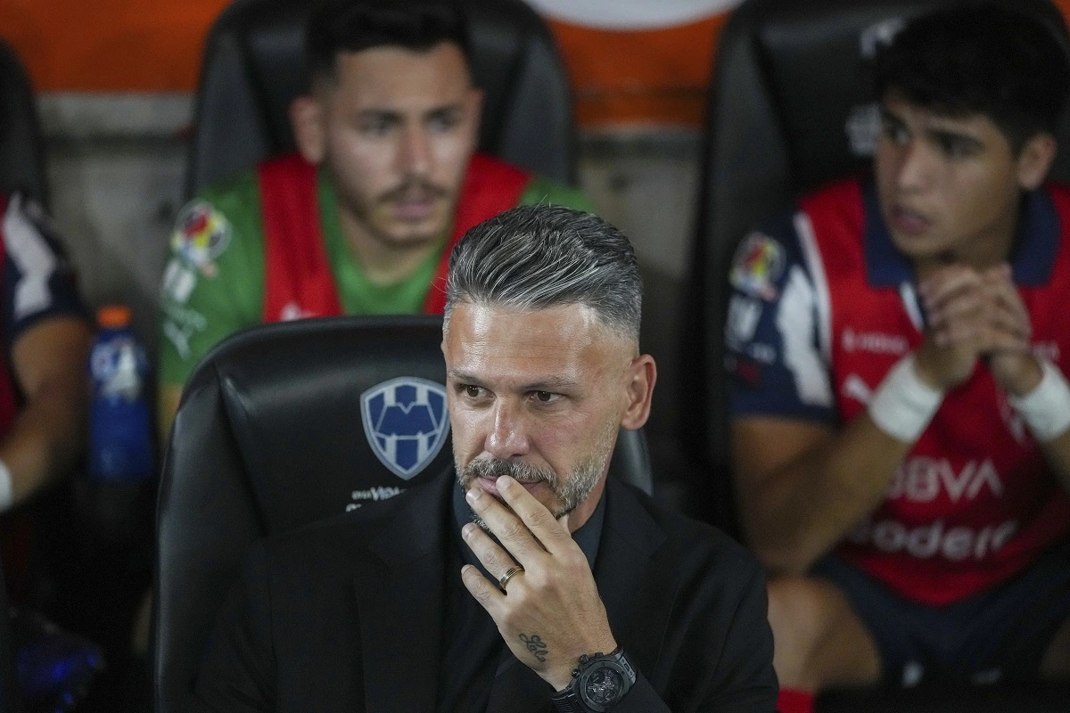 Majorka zove Demikelisa u pomoć