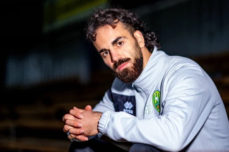 Diogo Tomas Den Hag