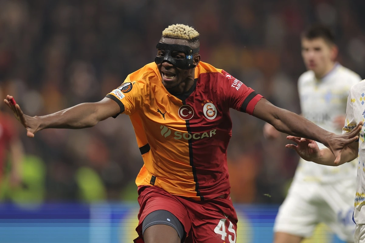 Iznenađujuće: Osimen kupuje Istanbulspor?