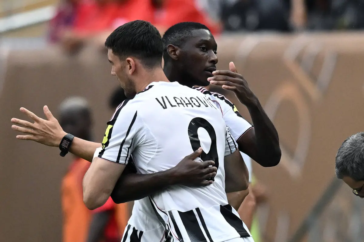 Dušan Vlahović i Randal Kolo Muani