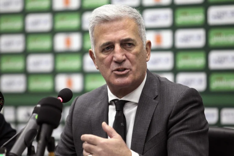 Petković krije karte, Alžirci još ne znaju ko će na Mundijal