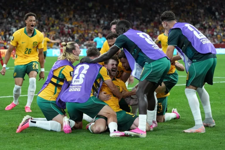 Ovako se voli fudbal: Australijanci u ekstazi (VIDEO)