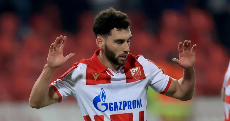 Emotivan oproštaj na Marakani: Igrač u suzama napustio Crvenu zvezdu