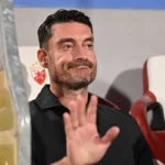 Trener FK Crvena zvezda, Albert Rijera.