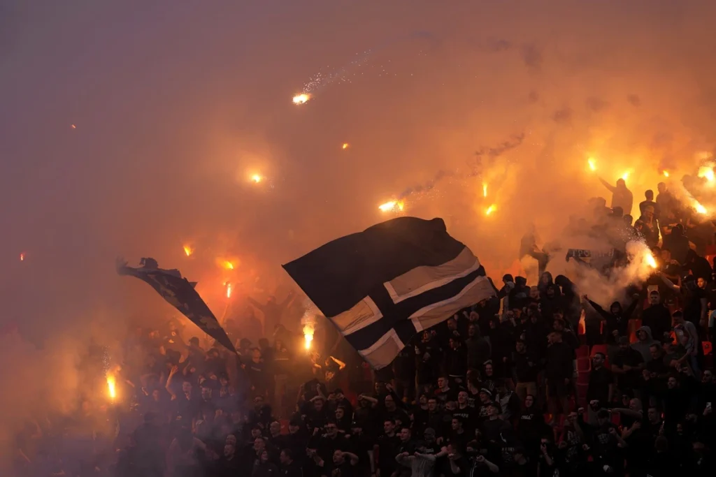 Grobari, Partizan