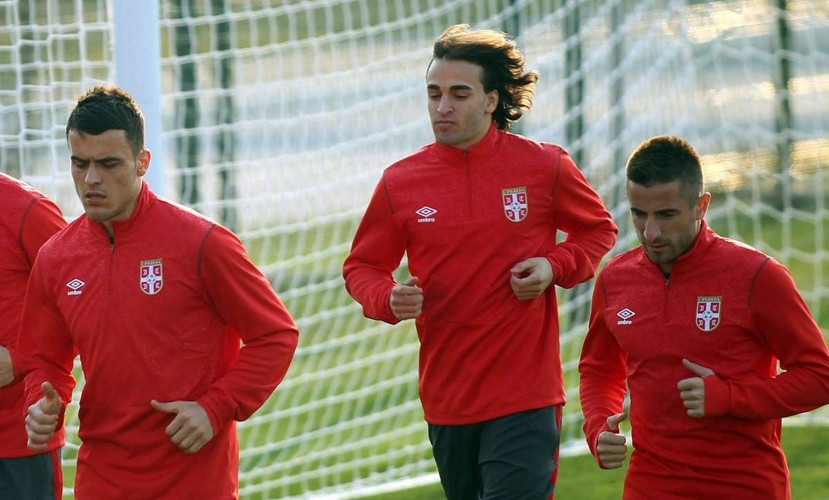 Filip Kostić, Lazar Marković i Zoran Tošić u dresu Srbije.