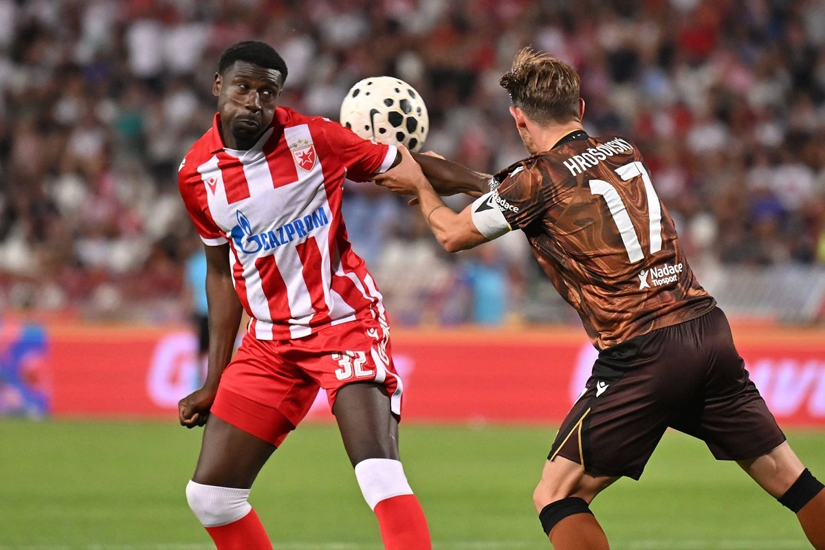Crvena zvezda, Derik Lukasen