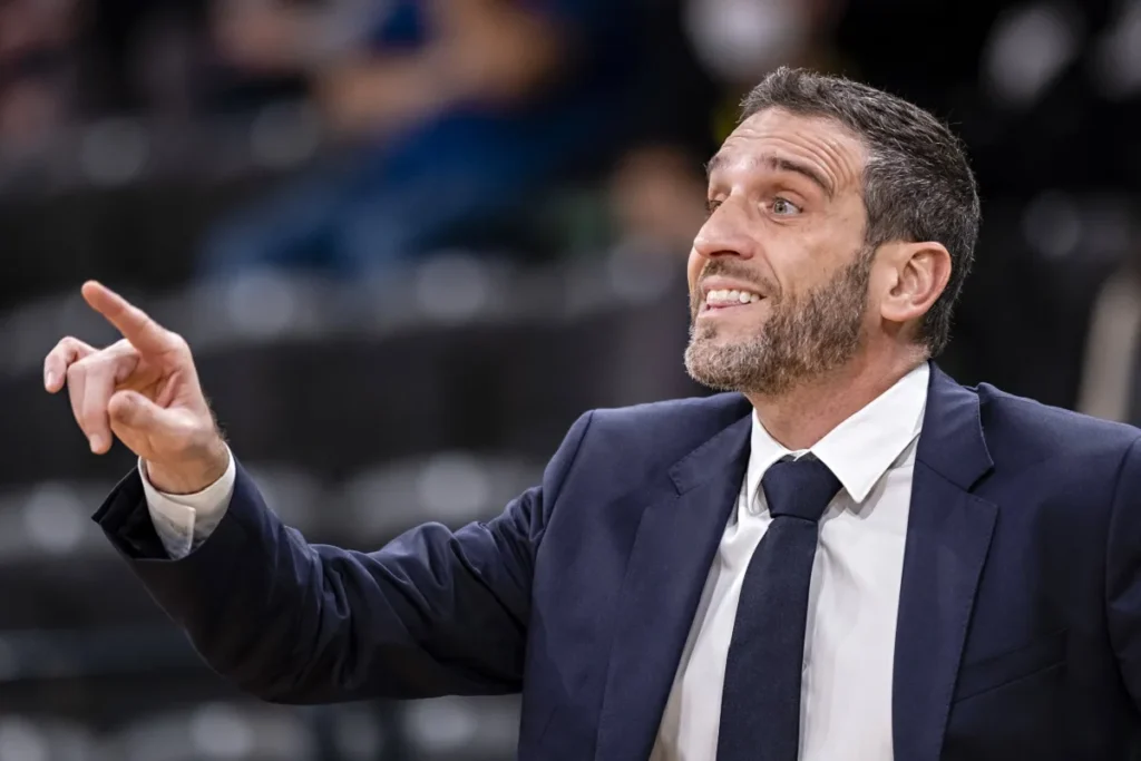 Trener Crvene zvezde Ibon Navaro